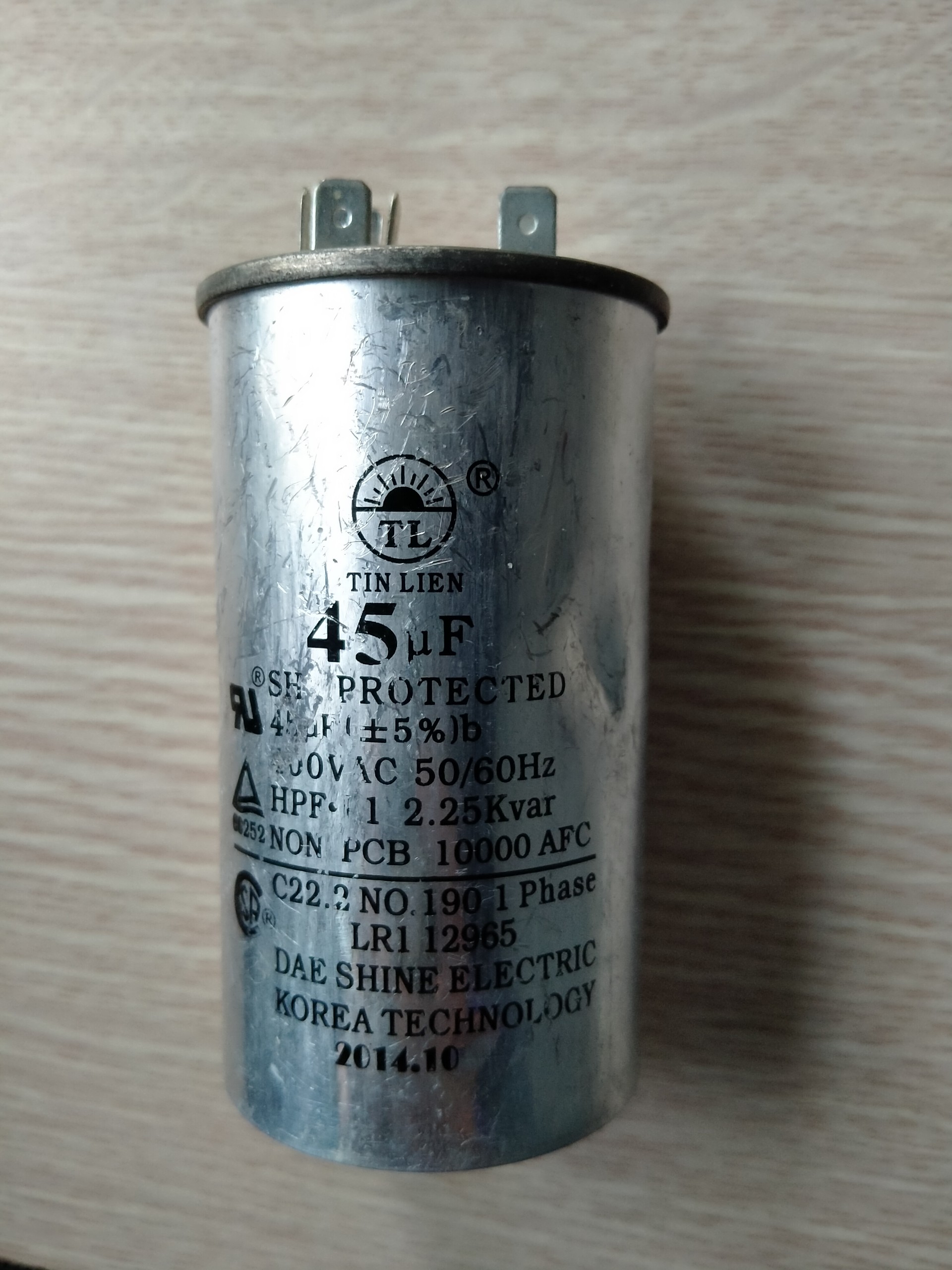 Tụ Nhôm 50MF 450V
