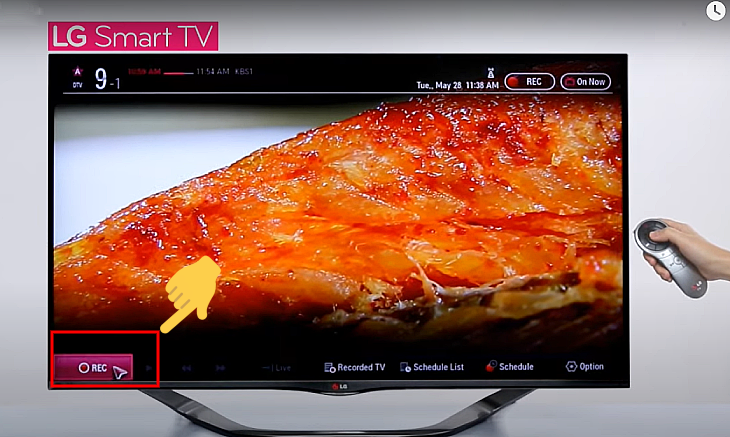Chọn biểu tượng REC để ghi lại chương trình.