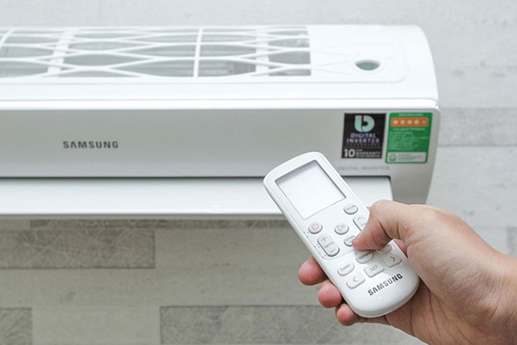 Kết hợp hẹn giờ bật tắt máy tự động