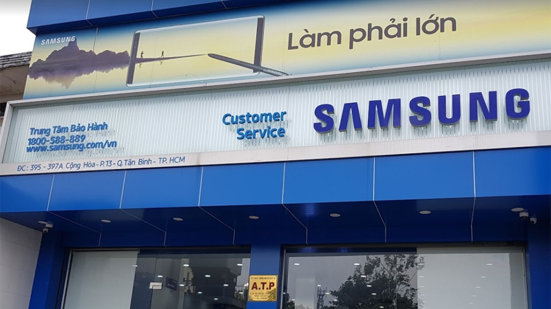 Kiểm tra trực tiếp tại các cửa hàng bảo hành Samsung chính hãng