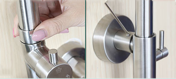 Bạn hãy siết ốc để cố định cây sen vào củ sen và cố định cây sen vào giá đỡ.