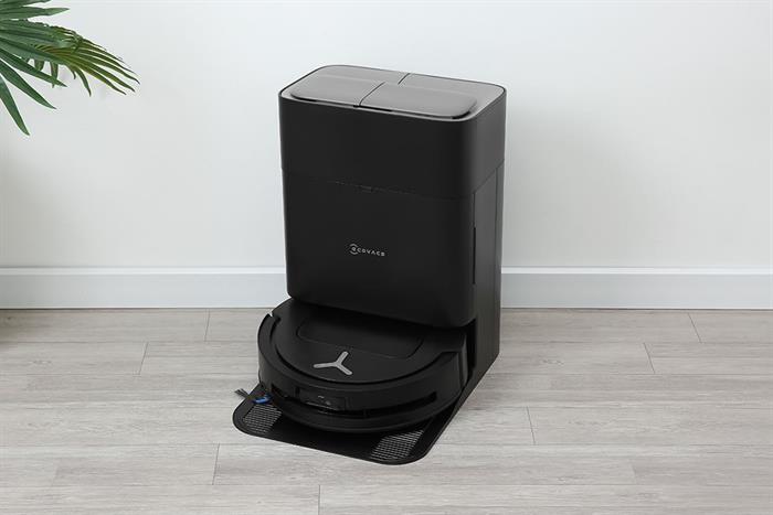 Hãy mang robot hút bụi lau nhà Ecovacs T80 OMNI đến trạm sạc khi thiết bị gần hết pin