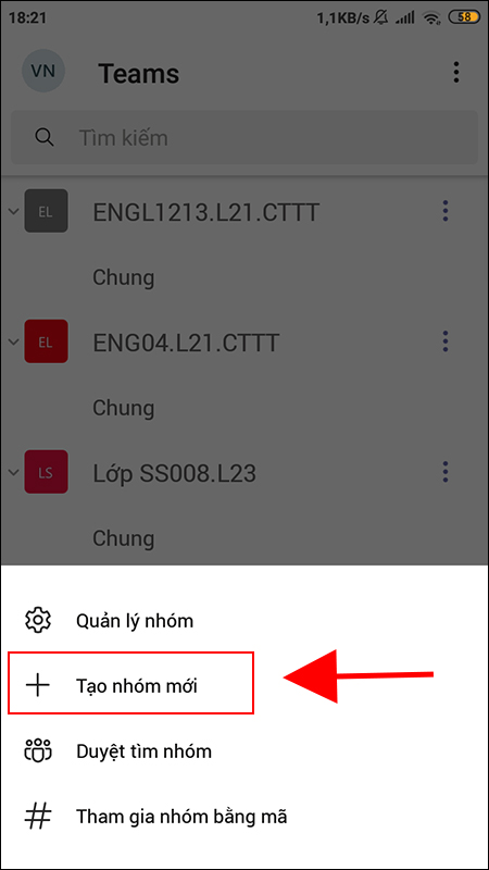 Bạn vào Teams, sau đó chọn Tạo nhóm mới.