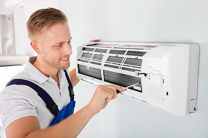 Siết chặt ốc vít các bộ phận để đảm báo máy không phát ra tiếng ồn khi hoạt động