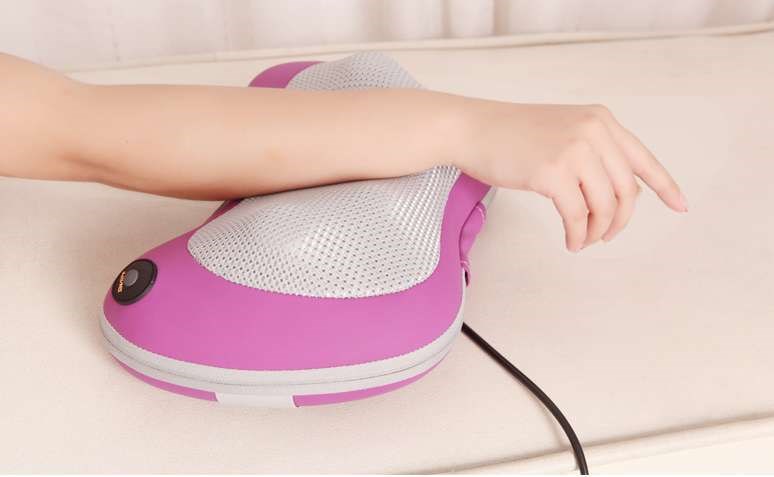 Bạn nên đặt đúng vị trí cần massage và tránh các vết thương hở