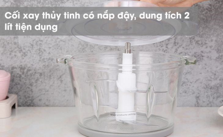 Máy xay thịt đa năng Magic Eco AC-15 300W 2 lít có dung tích lớn, xay được lượng thực phẩm lớn trong 1 lần thực hiện.
