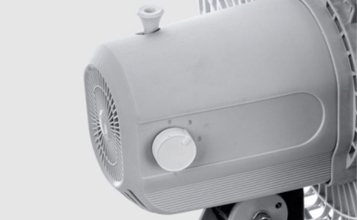Quạt không quay và phát ra tiếng động cơ do hư hỏng từ động cơ bên trong