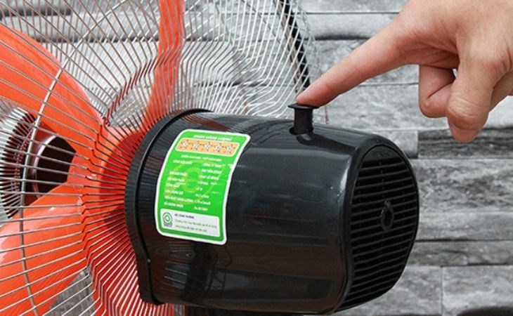 Tuốc năng chuyển hướng bị gãy vì sử dụng trong thời gian dài hoặc do va đập