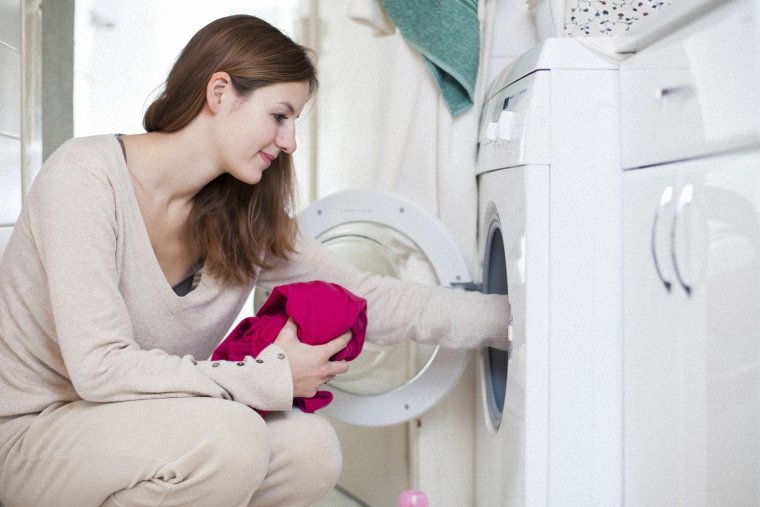Bước 11: Cắm điện trở lại và kiểm tra hoạt động của máy.
