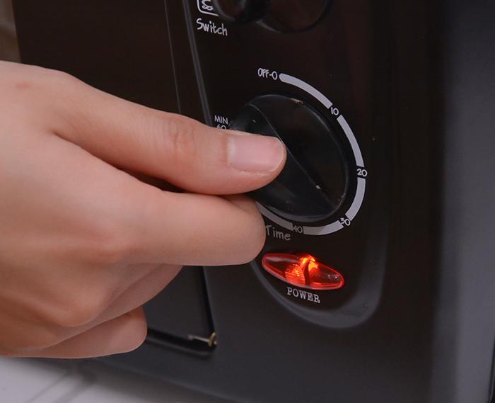 Cách sử dụng quạt đối lưu của lò nướng