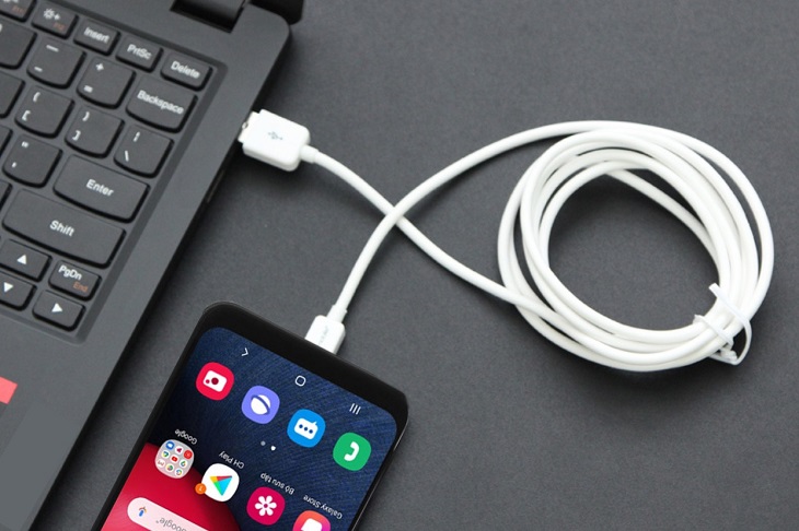 Kết nối điện thoại với máy tính bằng cáp USB