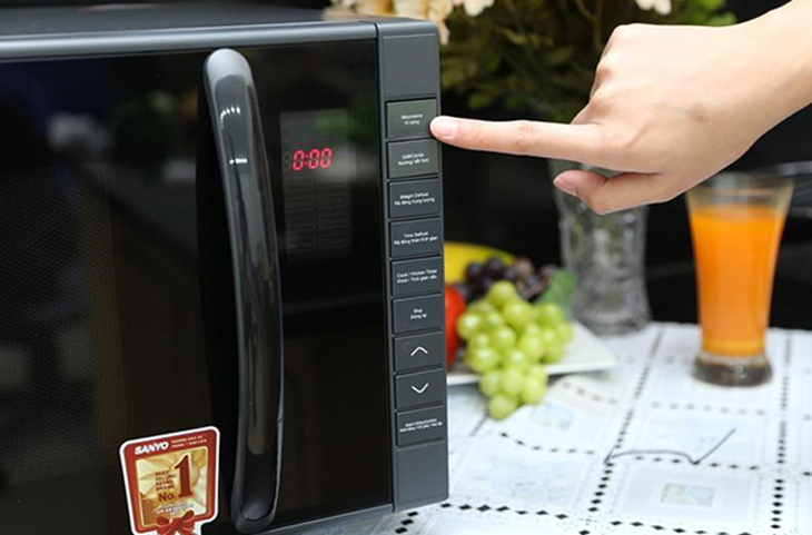 Không được nghịch phá các công tắc