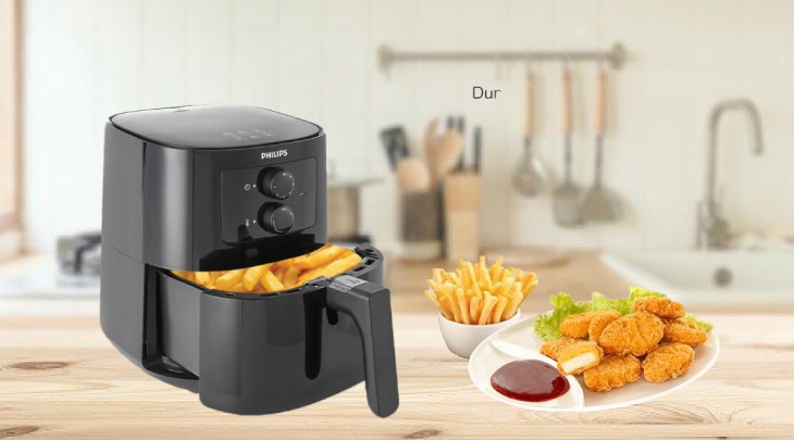 Bạn hãy kéo nhẹ giỏ nồi chiên không dầu Philips HD9200/90 2.4 lít để khí nóng tản ra, không gây bỏng tay khi lấy thức ăn