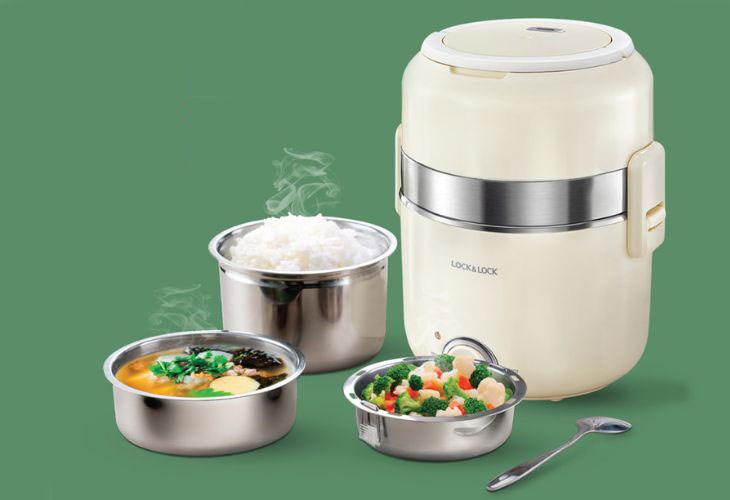 Để thực phẩm tách biệt ở từng ngăn để tránh việc vi khuẩn sinh sôi gây hư hỏng, ôi thiu