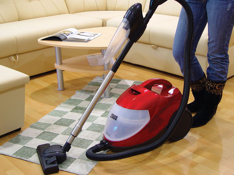 Cách sử dụng máy hút bụi an toàn