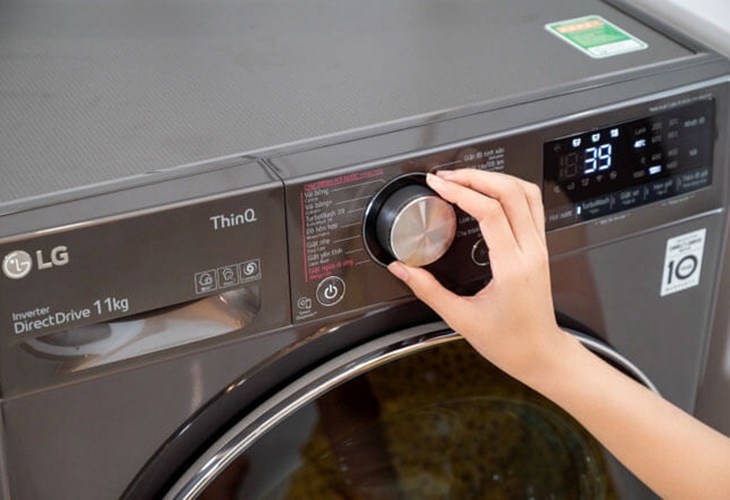 Nếu bảng điều khiển hiển thị các mã lỗi như IE, OE, UE, DE, đây là tín hiệu giúp bạn nhận biết và khoanh vùng nguyên nhân sự cố