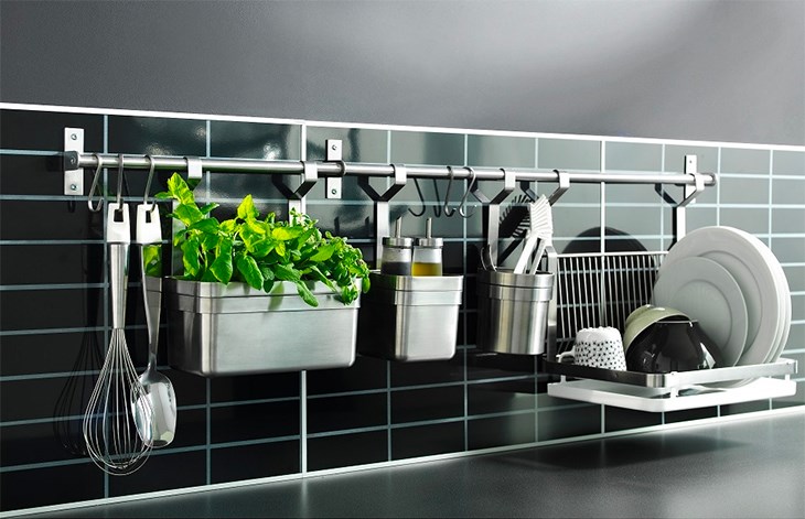 Đồ dùng nhà bếp được làm từ inox 304 đa dạng về kiểu dáng, mẫu mã