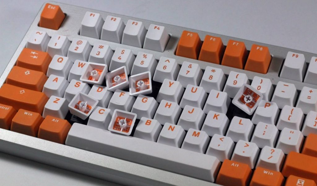 Keycap làm từ nhựa PVC