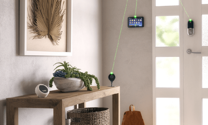 bộ sạc PowerPuck có thể sạc các thiết bị từ xa