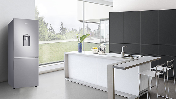 Thiết kế ngăn đá dưới, chất liệu bền bỉ