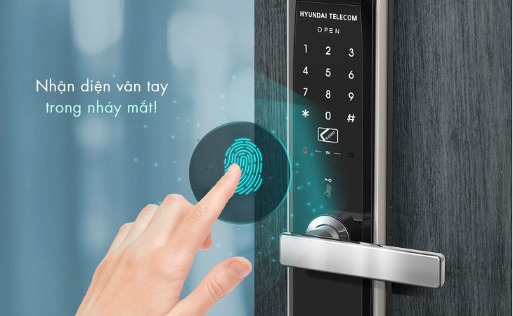 Người dùng có thể mở khóa bằng vân tay, giúp tiết kiệm thời gian hiệu quả