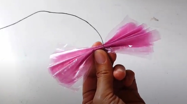 Làm đồ dùng trang trí