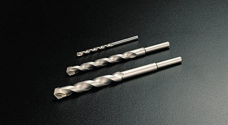 Mũi khoan bê tông phải có cấu tạo rắn chắc, bền bỉ mới có khả năng xuyên thủng hiệu quả