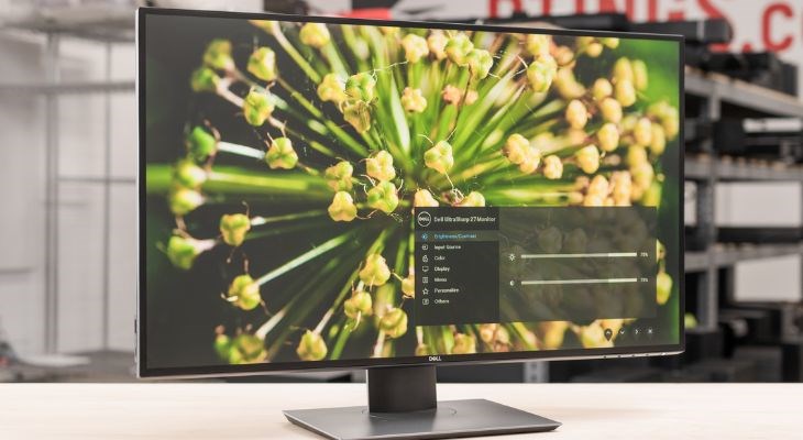 Màn hình Dell UltraSharp 27 inch được sản xuất năm 2020