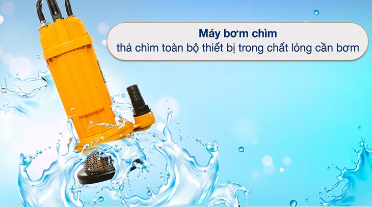 Máy bơm chìm Tolsen 79978 370W được thiết kế có thể thả vào trong chất lỏng cần bơm và đẩy nước lên bồn chứa một cách hiệu quả