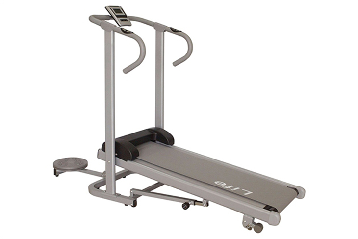 Máy chạy bộ mini cơ có kiểu dáng nhỏ gọn, không tốn điện năng và giá thành rẻ