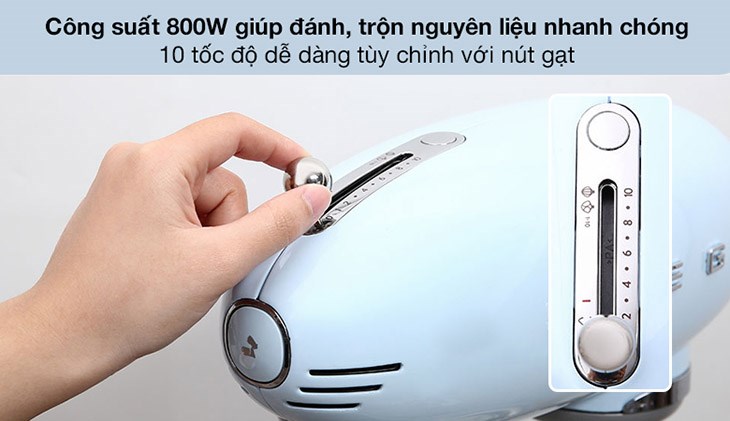 Máy trộn bột đa năng Smeg SMF02PBEU (535.43.608) sở hữu công suất lớn, tốc độ đánh lên đến 10 mức
