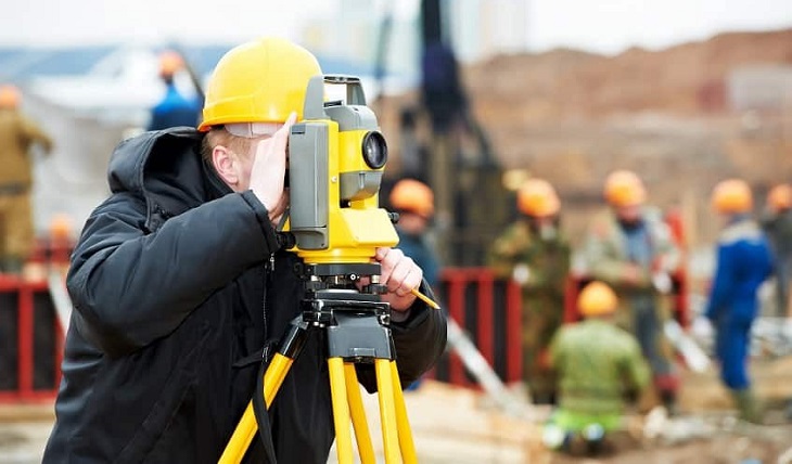 Máy kinh vĩ có nhiều tính năng đa dạng