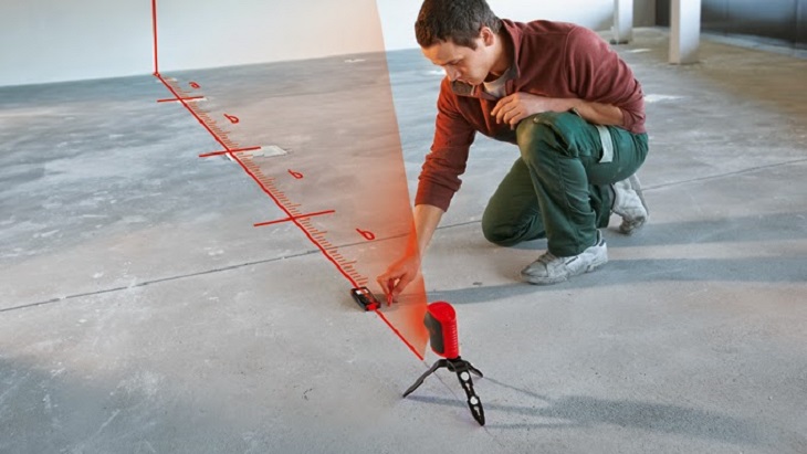 Máy đo khoảng cách laser kiểu điện thoại cầm tay có giá thành khá rẻ tiện lợi