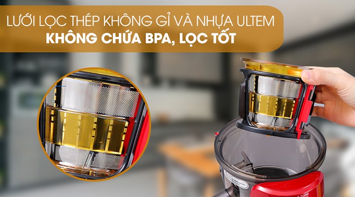 Lưới lọc của máy ép chậm Kuvings C7000 đỏ được làm bằng thép không gỉ an toàn vệ sinh