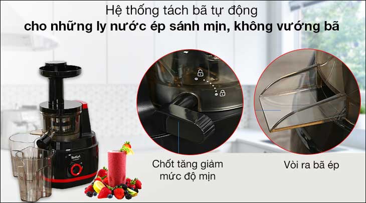 Máy ép trái cây Tefal ZC150838 sử dụng hệ thống tách bã tự động, giúp cho ra những ly nước ép sánh mịn, không vướng bã trái cây