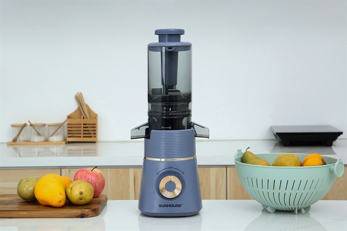 Máy ép chậm Sunhouse SHD5518 có thiết kế nhỏ gọn, công suất 150W, đáp ứng tốt nhu cầu cho cá nhân
