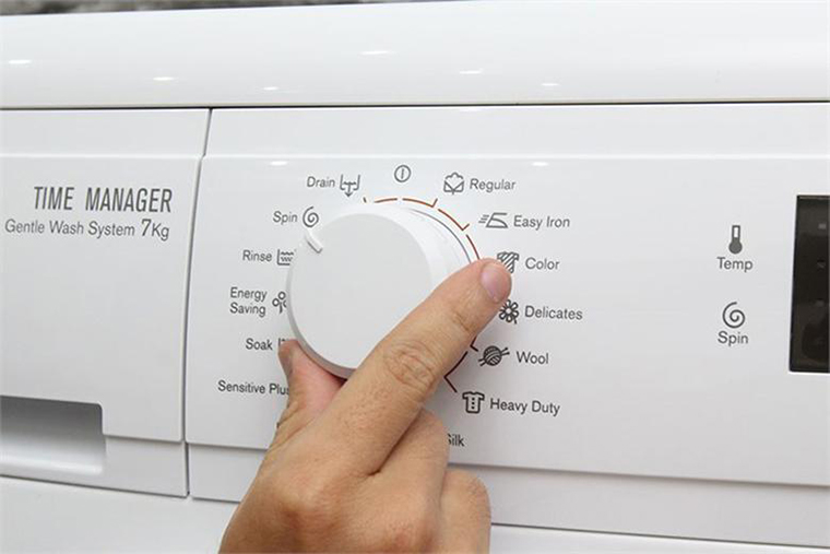 Kiểm tra núm chọn chương trình
