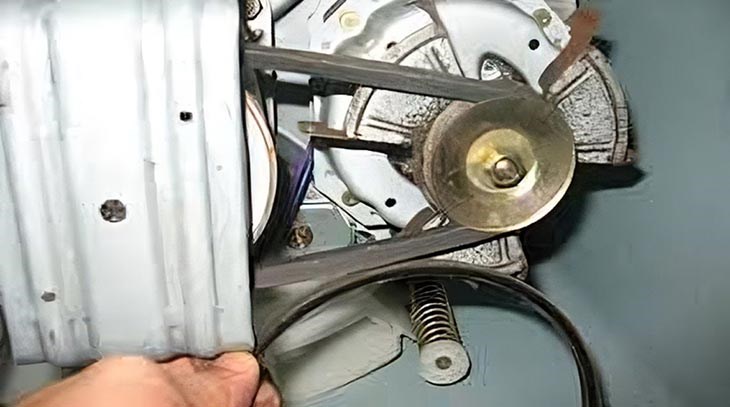 Dây curoa bị chùng