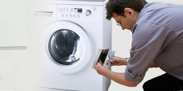 Mạch điều khiển máy giặt chưa cấp lệnh mở cửa cho công tắc cửa máy giặt