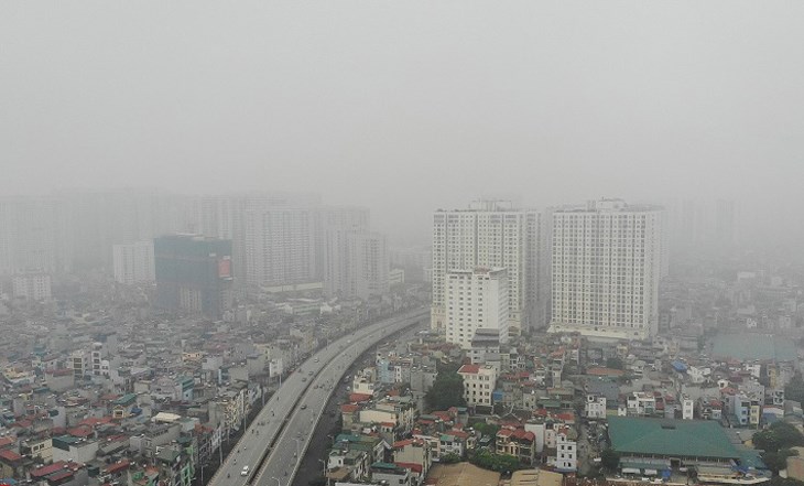 Bạn sống ở khu vực đông dân cư, nhiều khói bụi nên sử dụng máy lọc không khí tạo ẩm