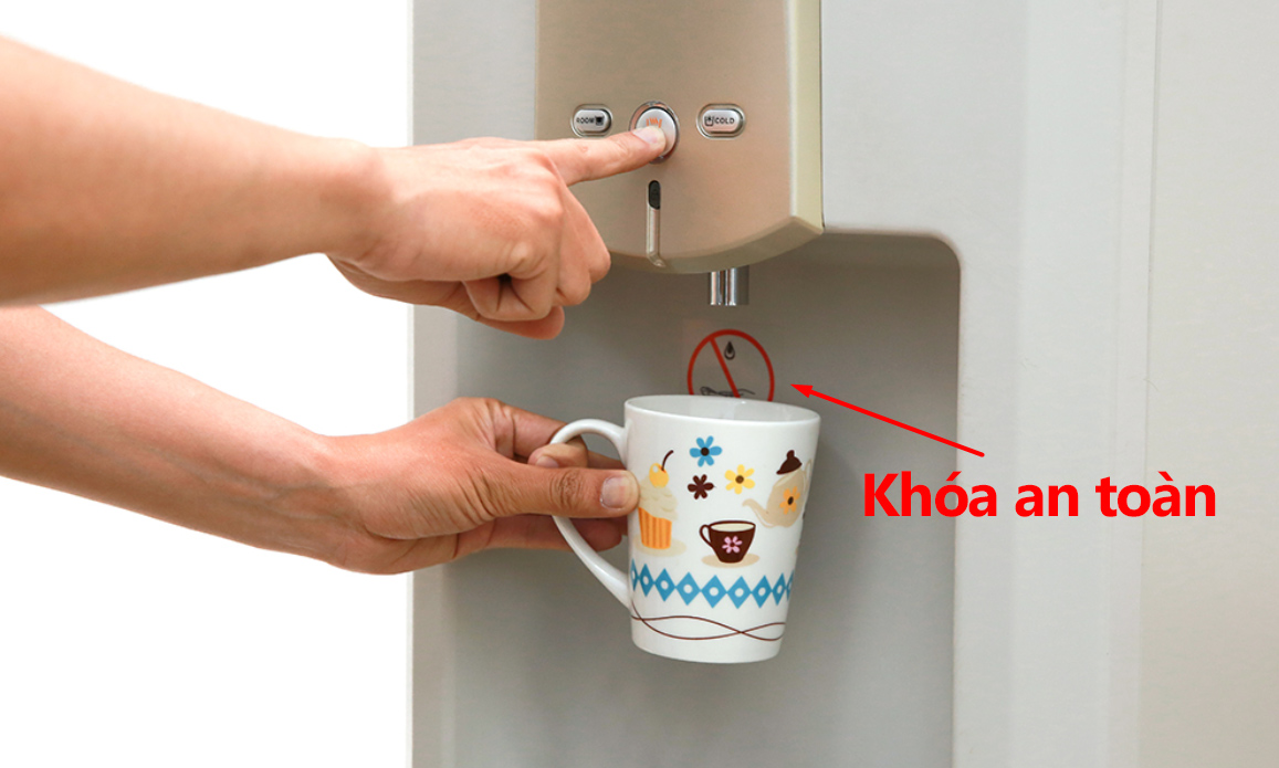 Máy lọc nước thông minh có khóa an toàn vòi nước nóng