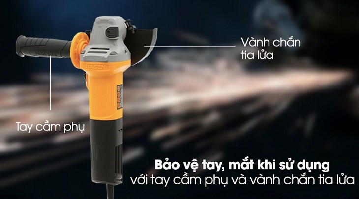 Máy mài góc Tolsen 79520 850W được trang bị tay cầm phụ giúp quá trình làm việc trở nên chính xác, hiệu quả hơn