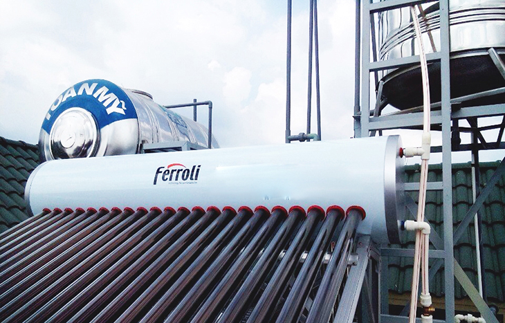 Máy nước nóng năng lượng mặt trời Ferroli