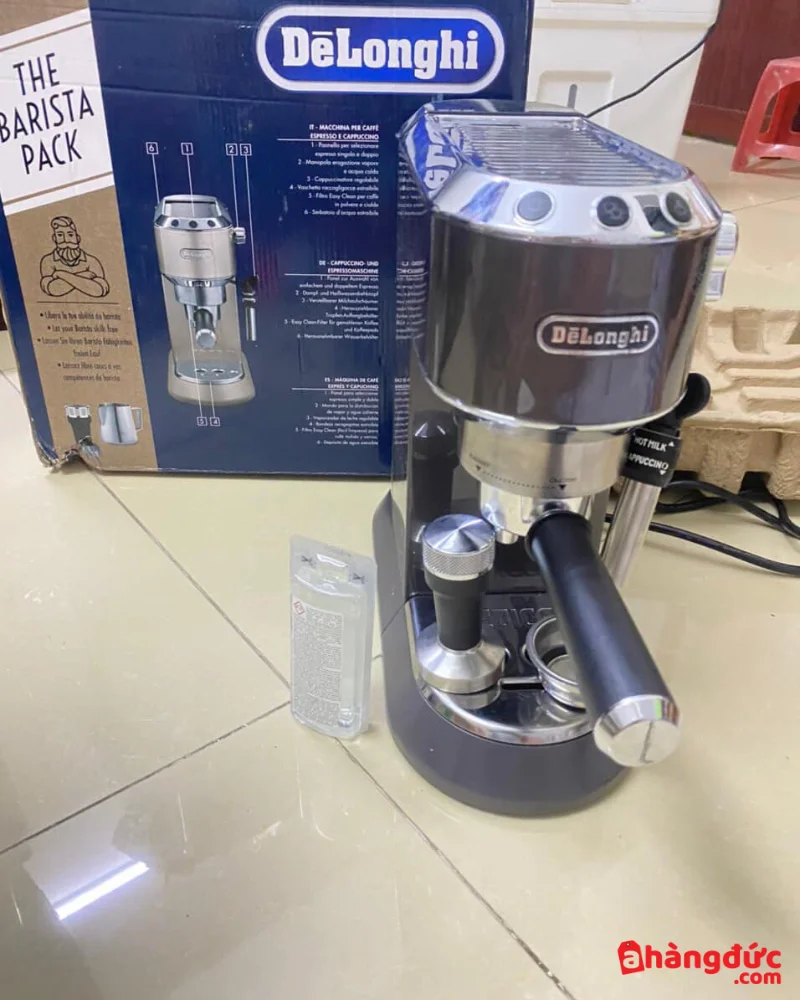 Máy pha cà phê Delonghi EC785 Dedica Metallics Máy pha cà phê Delonghi EC785 - Ảnh thực tế