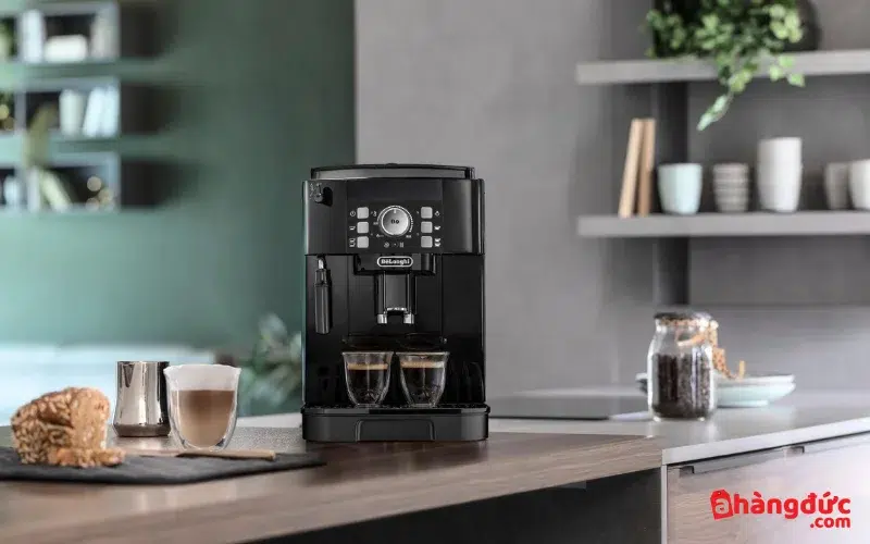 Máy pha cà phê tự động Delonghi ECAM12.122.B Máy pha cafe Delonghi ECAM12.122.B sở hữu thiết kế hiện đại, tinh tế