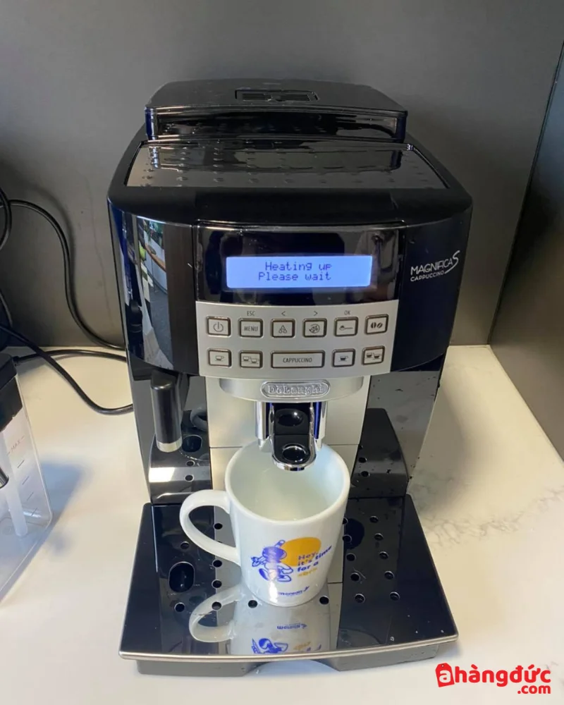 Máy pha cà phê tự động Delonghi ECAM22.360.B Ảnh thực tế máy pha cà phê Delonghi ECAM22.360.B
