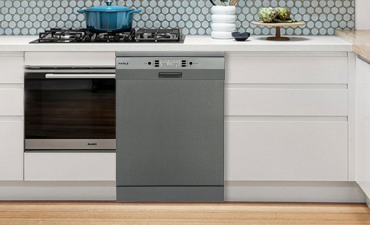 Máy rửa chén bán âm Hafele HDW-HI60C (533.23.120) có giá khoảng 17.5 triệu đồng