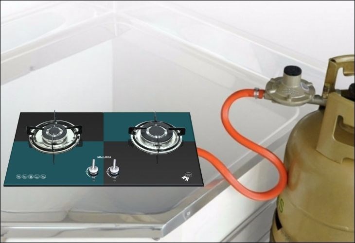 Ống dẫn gas có không khí gây cản trở khí gas tiếp xúc với bộ phận đánh lửa