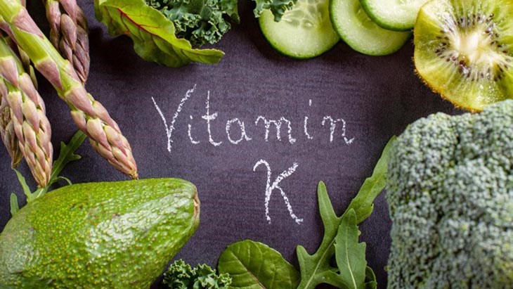 Bổ sung vitamin C, vitamin K, kali, sắt,... cho cơ thể