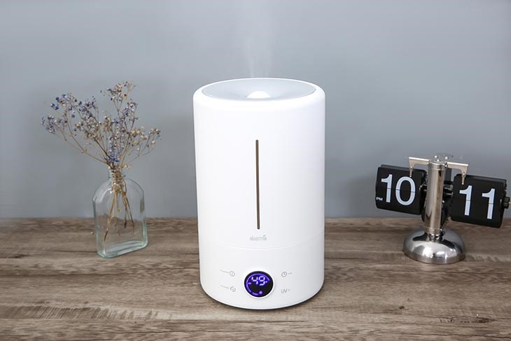 Tăng độ ẩm cho phòng điều hòa bằng cách sử dụng máy tạo ẩm Deerma DEM-F628S